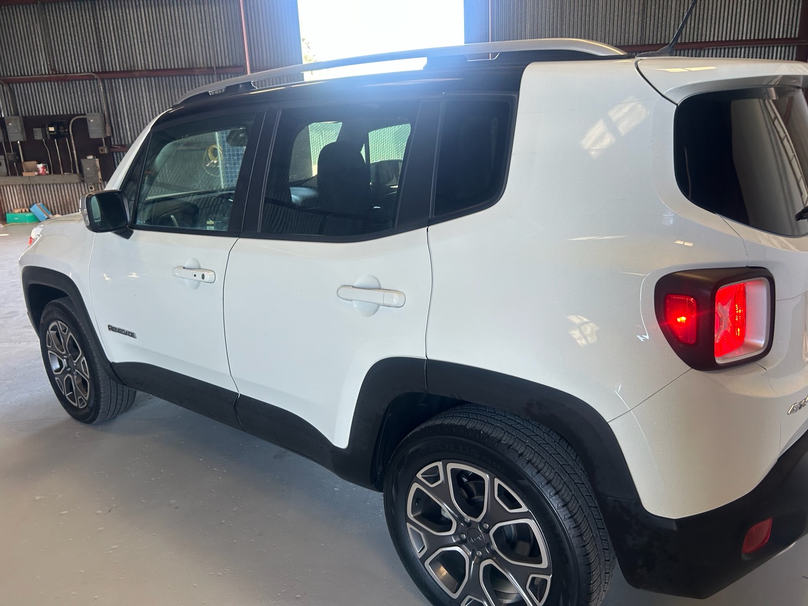 View vehicle photo 7