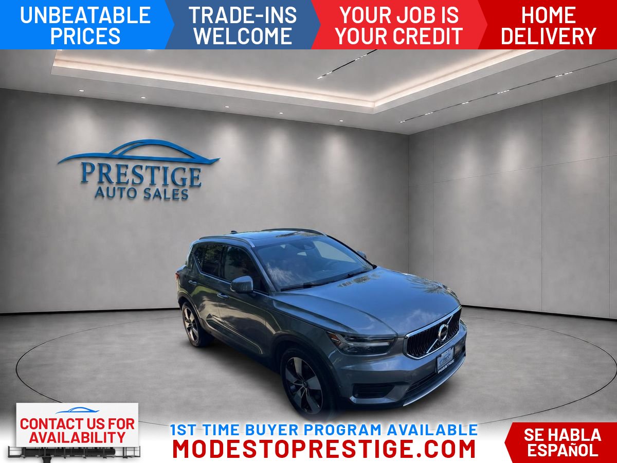 2019 Volvo XC40 T5 Momentum AWD
