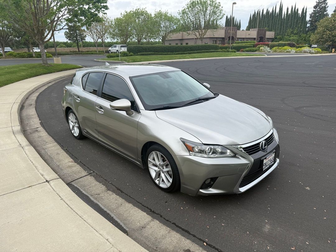 2017 Lexus CT Hybrid 200h FWD
