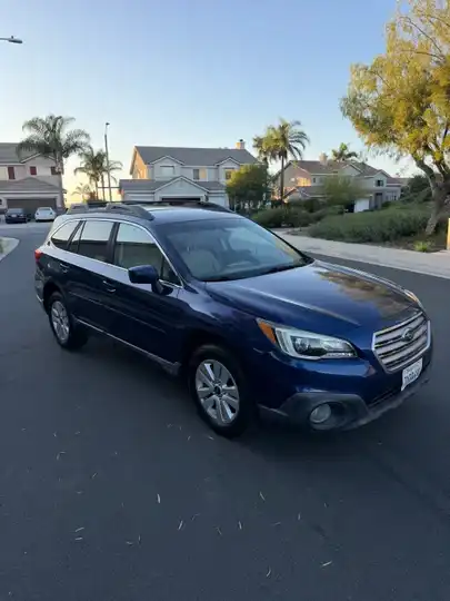 2017 Subaru Outback 2.5i Premium AWD